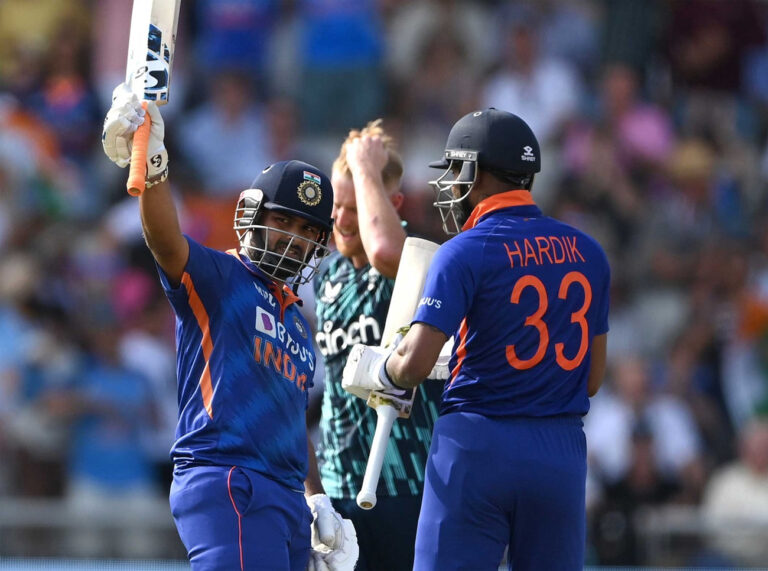 ਇੰਡੀਆ ਨੇ ਇੰਗਲੈਂਡ ਨੂੰ 5 ਵਿਕਟਾਂ ਨਾਲ ਹਰਾ ਕੇ ਮੈਚ ਤੇ ਸੀਰੀਜ਼ ਦੋਵੇਂ ਜਿੱਤੇ