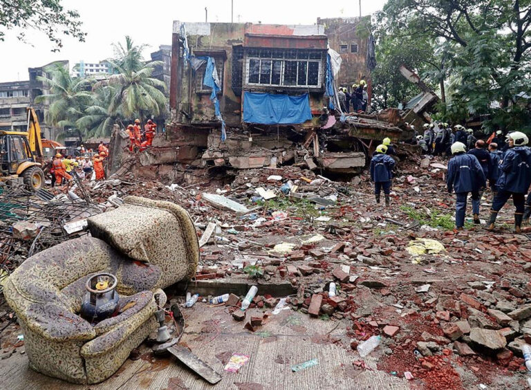 ਚਾਰ ਮੰਜ਼ਲਾ ਇਮਾਰਡ ਢਹਿਣ ਕਾਰਨ 19 ਲੋਕਾਂ ਦੀ ਮੌਤ, 14 ਜ਼ਖਮੀ