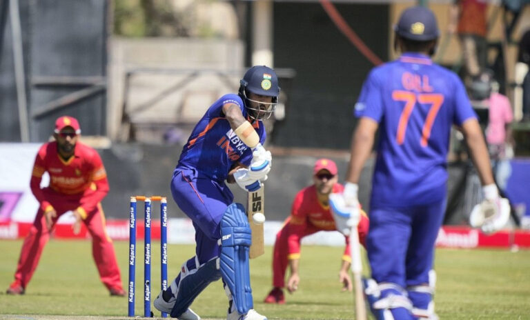 ਤਿੰਨ ਇਕ ਰੋਜ਼ਾ ਮੈਚਾਂ ਦੀ ਸੀਰੀਜ਼ ਦੇ ਪਹਿਲੇ ਮੁਕਾਬਲੇ ‘ਚ ਇੰਡੀਆ ਨੇ ਜ਼ਿੰਬਾਬਵੇ ਨੂੰ ਬੁਰੀ ਤਰ੍ਹਾਂ ਹਰਾਇਆ