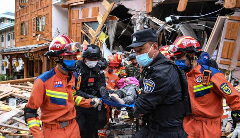 6.8 ਤੀਬਰਤਾ ਵਾਲੇ ਭੂਚਾਲ ਨਾਲ ਹਿੱਲਿਆ ਚੀਨ, ਦਰਜਨਾਂ ਮੌਤਾਂ