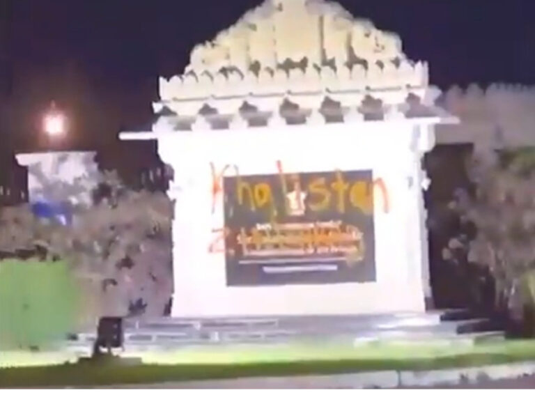 ਟੋਰਾਂਟੋ ਦੇ ਸਵਾਮੀ ਨਰਾਇਣ ਮੰਦਰ ‘ਤੇ ਲਿਖੇ ‘ਖਾਲਿਸਤਾਨ ਜ਼ਿੰਦਾਬਾਦ’ ਅਤੇ ‘ਹਿੰਦੁਸਤਾਨ ਮੁਰਦਾਬਾਦ’ ਦੇ ਨਾਅਰੇ