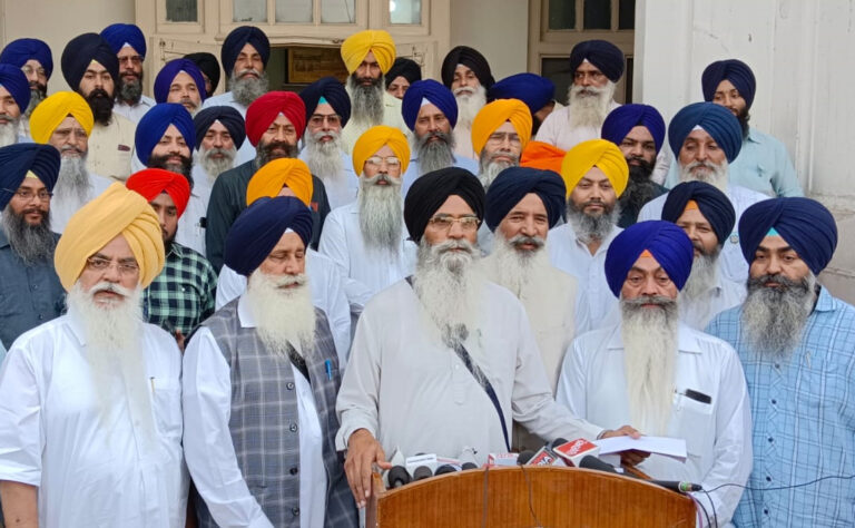 ਹਰਿਆਣਾ ਸਰਕਾਰ ਵੱਲੋਂ ਮੈਂਬਰ ਚੁਣਨ ਲਈ ਜਾਰੀ ਨੋਟੀਫਿਕੇਸ਼ਨ ਨੂੰ ਸ਼੍ਰੋਮਣੀ ਕਮੇਟੀ ਨੇ ਕੀਤਾ ਰੱਦ