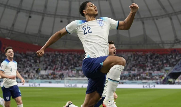 ਫੀਫਾ ਵਰਲਡ ਕੱਪ: ਇੰਗਲੈਂਡ ਨੇ ਇਰਾਨ ਨੂੰ, ਨੀਦਰਲੈਂਡ ਨੇ ਸੈਨੇਗਲ ਨੂੰ ਹਰਾਇਆ