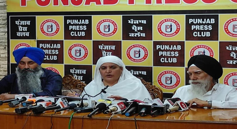 ਬੀਬੀ ਜਗੀਰ ਕੌਰ ਵੱਲੋਂ ਸ਼੍ਰੋਮਣੀ ਕਮੇਟੀ ਨੂੰ ਅਕਾਲੀ ਦਲ ਤੋਂ ਆਜ਼ਾਦ ਕਰਵਾਉਣ ਦਾ ਹੋਕਾ