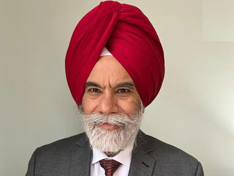 2021 ‘ਚ ਏਅਰਪੋਰਟ ਤੋਂ ਮੋੜਨ ਵਾਲੇ ਦਰਸ਼ਨ ਸਿੰਘ ਧਾਲੀਵਾਲ ਨੂੰ ਇੰਡੀਆ ਸਰਕਾਰ ਦੇਵੇਗੀ ਵਿਸ਼ੇਸ਼ ਸਨਮਾਨ