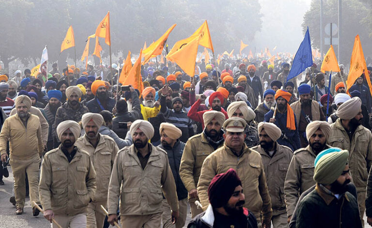ਬੰਦੀ ਸਿੱਖਾਂ ਦੀ ਰਿਹਾਈ ਲਈ ਚੰਡੀਗੜ੍ਹ ਦੀ ਹੱਦ ‘ਤੇ ਲੱਗਿਆ ਪੱਕਾ ਮੋਰਚਾ