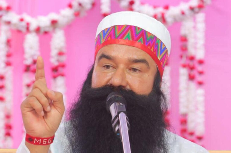 ਪੈਰੋਲ ‘ਤੇ ਜੇਲ੍ਹ ਤੋਂ ਬਾਹਰ ਆਏ ਡੇਰਾ ਮੁਖੀ ਨੇ ਕੱਢਿਆ ਇਕ ਹੋਰ ਗਾਣਾ