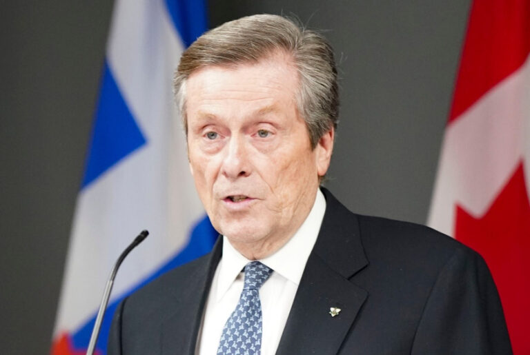 ਟੋਰਾਂਟੋ ਦੇ ਮੇਅਰ ਜੌਹਨ ਟੋਰੀ ਵੱਲੋਂ ਸਾਬਕਾ ਕਰਮਚਾਰੀ ਨਾਲ ਸਬੰਧਾਂ ਨੂੰ ਸਵੀਕਾਰਨ ਮਗਰੋਂ ਅਸਤੀਫ਼ਾ