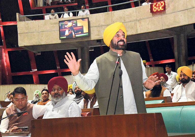 ਮਨਪ੍ਰੀਤ ਬਾਦਲ ਨੇ ਪਾਰਟੀਆਂ ਕਈ ਬਦਲੀਆਂ ਪਰ ਸ਼ੇਅਰ ਓਹੀ ਨੇ-ਭਗਵੰਤ ਮਾਨ