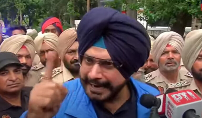 ਜੇਲ੍ਹ ‘ਚੋਂ ਰਿਹਾਈ ਮੌਕੇ ਰਾਹੁਲ ਗਾਂਧੀ ਤੋਂ ਲੈ ਕੇ ਸਿੱਧੂ ਮੂਸੇਵਾਲਾ ਬਾਰੇ ਬੋਲੇ ਨਵਜੋਤ ਸਿੱਧੂ