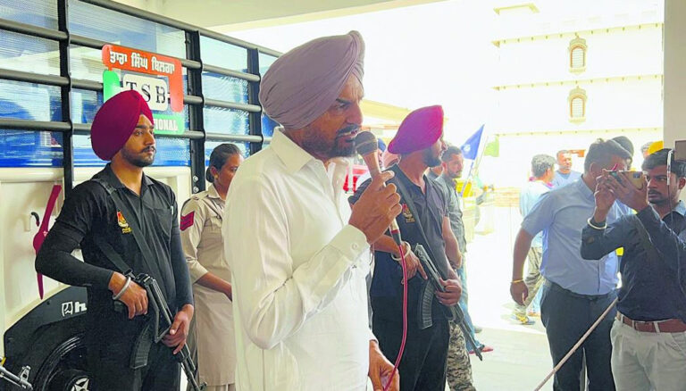 ਸੋਸ਼ਲ ਮੀਡੀਆ ਰਾਹੀਂ ਸੱਤਾ ‘ਚ ਆਈ ‘ਆਪ’ ਦਾ ਅੰਤ ਵੀ ਸੋਸ਼ਲ ਮੀਡੀਆ ਹੀ ਕਰੇਗਾ