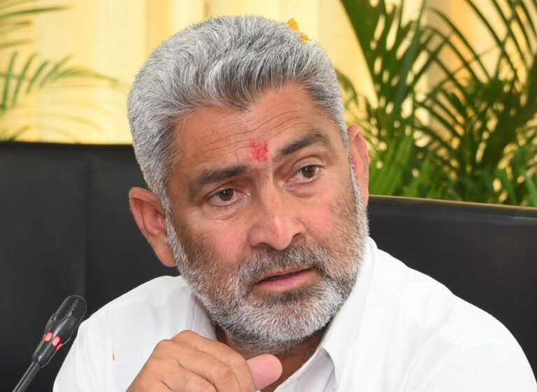 ਫੋਰੈਂਸਿਕ ਜਾਂਚ ‘ਚ ਕਟਾਰੂਚੱਕ ਵਾਲੀ ਵੀਡੀਓ ‘ਅਸਲੀ’ ਹੋਣ ਦੀ ਪੁਸ਼ਟੀ, ਮੁੱਖ ਮੰਤਰੀ ਨੂੰ ਭੇਜੀ